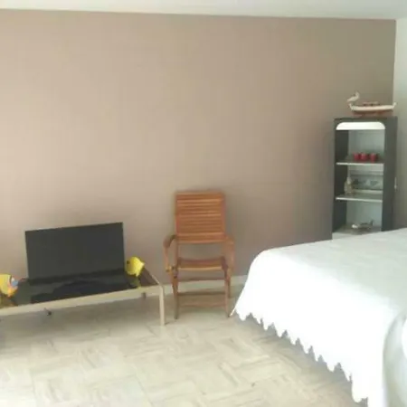 291 Boulevard De La Plage 아파트